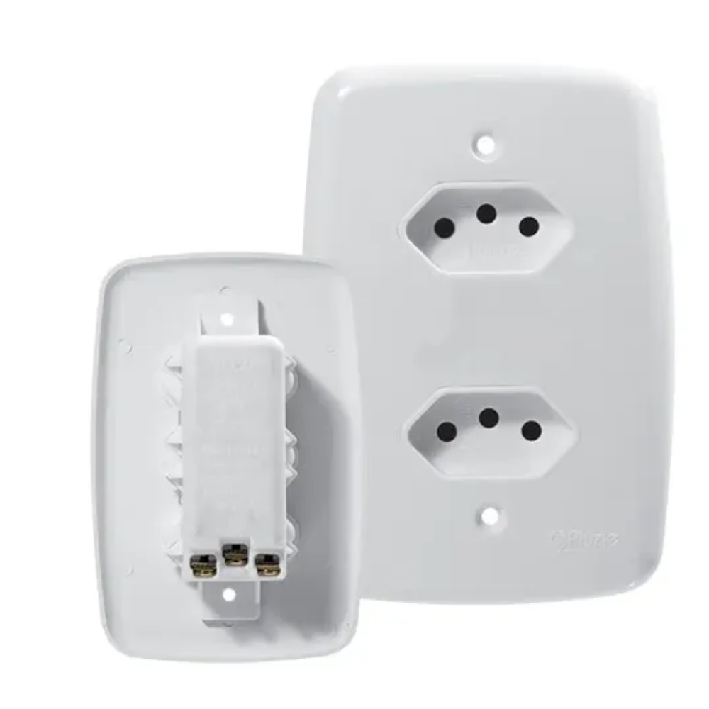 Tomada Dupla C/ Placa 3-Pino 10A (Pluzie Ideale)